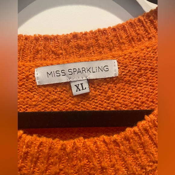 Unique Vintage | MISS SPARKLiNG Orange & White Daisy Sweater - Picture 6 of 7